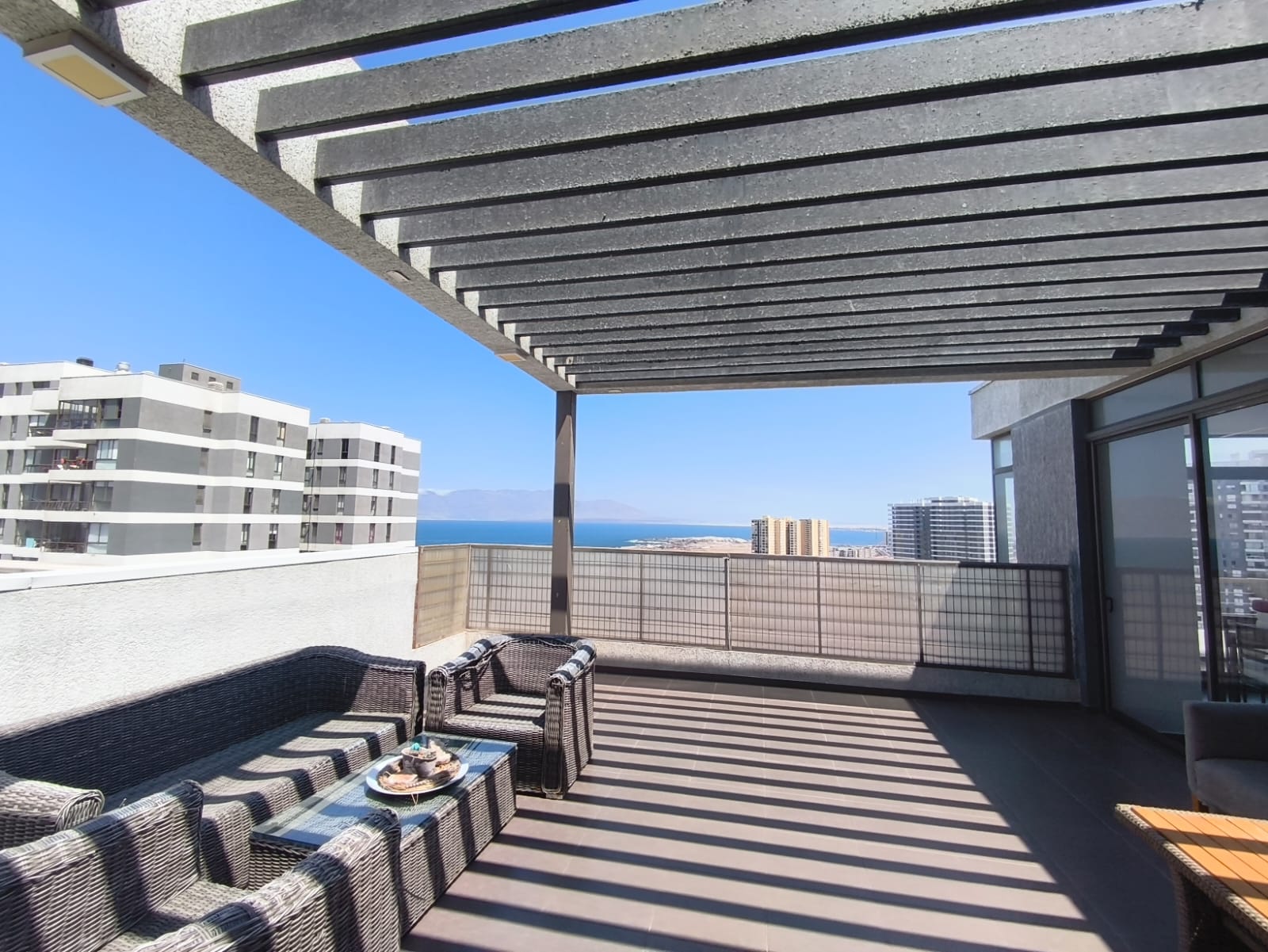 ARRIENDO DEPARTAMENTO AMOBLADO – ANTOFAGASTA